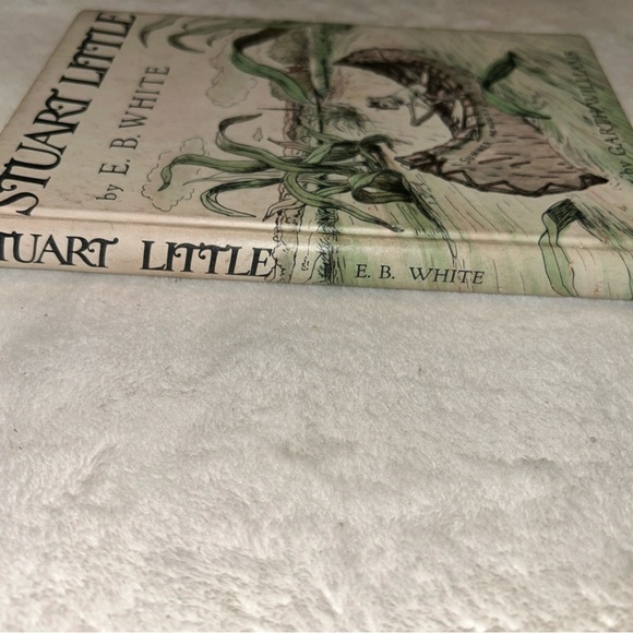 A 1st Edition Book, Stuart Little by E.B. White. 1945 Original. No Dust Jacket. - Picture 14 of 14